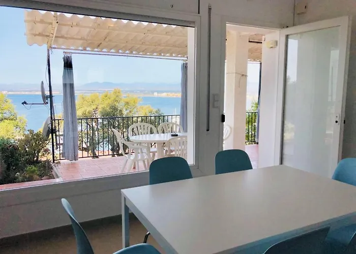 Global Immo 2216 Bella Vista * Ρόζες