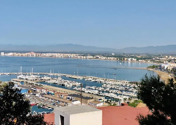 Global Immo 2216 Bella Vista Ρόζες